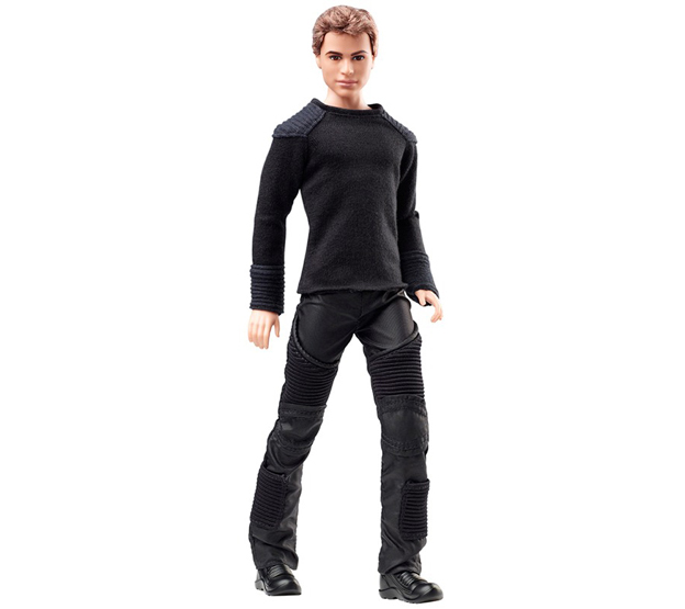 muñeco cuatro tobias divergente barbie